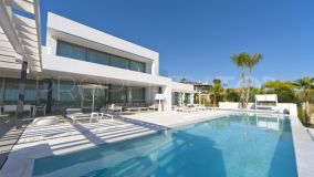 Villa in Bahia de Marbella for sale
