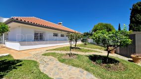 Comprar villa en Mijas Costa con 3 dormitorios