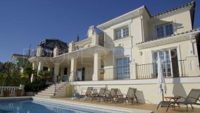 Villa for sale in Elviria, 1,795,000 €