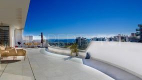 Buy penthouse with 3 bedrooms in El Higueron