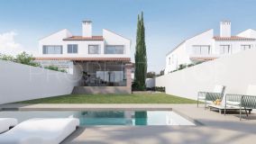 For sale Guadalmina Baja semi detached house with 4 bedrooms