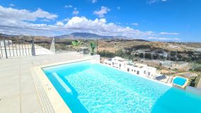 For sale Cala de Mijas penthouse with 4 bedrooms