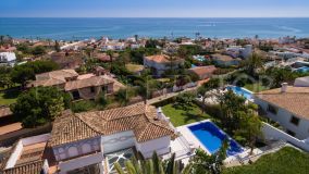 Villa en venta en Elviria, 3.999.990 €