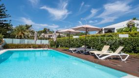 Apartment for sale in Marbella - Puerto Banus, 900,000 €
