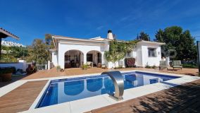Villa for sale in Mijas, 995,000 €