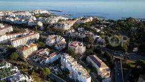 Se vende apartamento en Marbella - Puerto Banus de 3 dormitorios