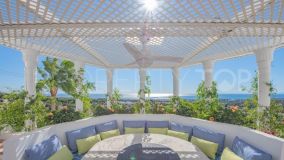 Apartment with 4 bedrooms for sale in Marbella Golden Mile