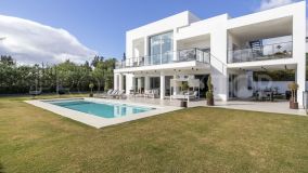 Buy villa with 4 bedrooms in La Quinta