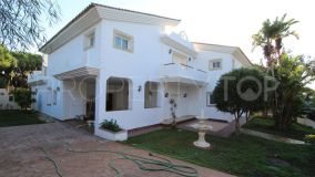 4 bedrooms villa in Hacienda las Chapas for sale