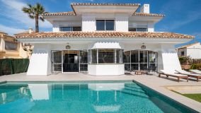 Villa for sale in Riviera del Sol, 1,290,000 €