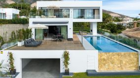 Villa for sale in Benalmadena Costa, 1,995,000 €