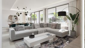 Villa for sale in Calahonda with 4 bedrooms