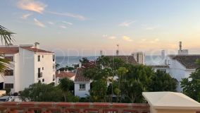 Miraflores, villa en venta con 4 dormitorios