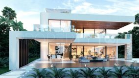 Buy 4 bedrooms villa in Marbella East