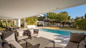 Nueva Andalucia, villa con 7 dormitorios a la venta