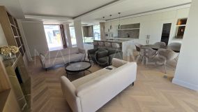 Villa zu verkaufen in Elviria, Marbella Ost