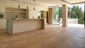 Villa for sale in Elviria, Marbella Est