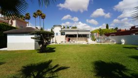 Villa for sale in Mijas Golf, Mijas Costa