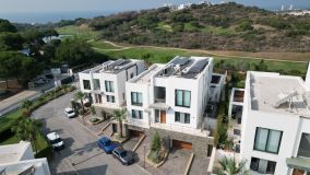 Semi Detached Villa for sale in Cabopino, Marbella East