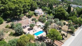 Villa for sale in Mijas