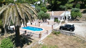 Villa for sale in Mijas