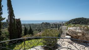 Villa for sale in Mijas