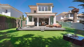 Villa en venta en Calahonda, Mijas Costa