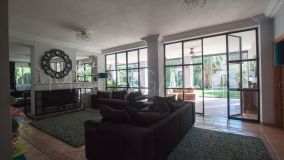 Villa zu verkaufen in Guadalmina Alta, San Pedro de Alcantara
