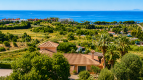 Finca en venta en Estepona