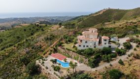 Finca zu verkaufen in Estepona