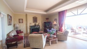 Finca for sale in Estepona