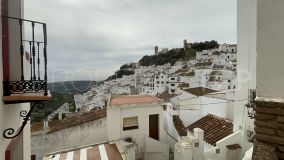 Panoramic Charm: Stunning Casares Home with Views and Tranquility