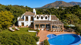 Finca for sale in Casares