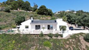 Finca en venta en Estepona