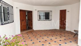 Finca for sale in Estepona