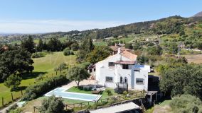Finca for sale in Estepona