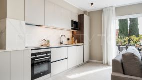 Apartamento a la venta de 4 dormitorios en Nueva Andalucia