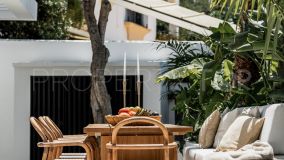 Villa con 4 dormitorios en venta en Nueva Andalucia