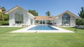 For sale San Roque villa with 5 bedrooms