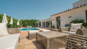 Villa zu verkaufen in Linda Vista Baja, San Pedro de Alcantara