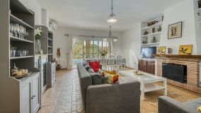 Villa for sale in El Rosario, Marbella Est