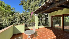 For sale Altos del Paraiso villa with 5 bedrooms