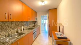 Erdgeschosswohnung zu verkaufen in Benatalaya, Estepona Ost