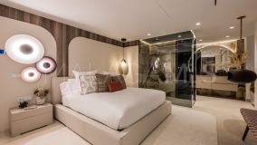 Apartment for sale in Los Monteros Palm Beach, Marbella East