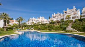 Apartment for sale in Los Monteros Palm Beach, Marbella East