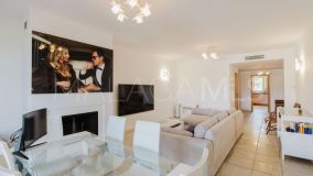 Apartamento en venta en Los Flamingos Golf, Benahavis