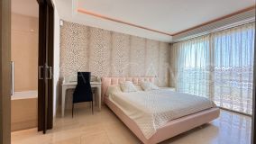 Lägenhet for sale in Los Arrayanes Golf, Benahavis