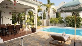 Villa zu verkaufen in El Paraiso, Estepona Ost