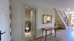 Ático en venta en Beach Side New Golden Mile, Estepona Este