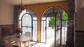 For sale 6 bedrooms town house in Denia